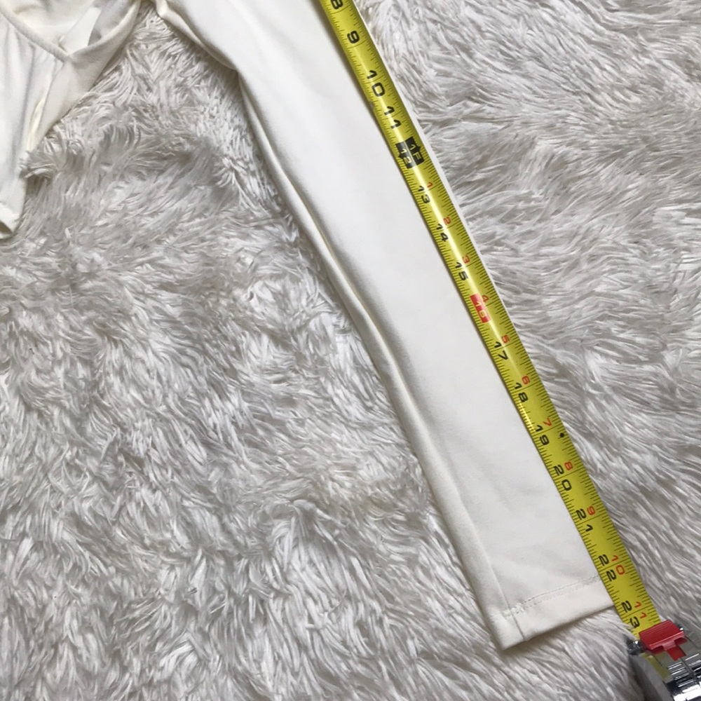 🎉Sale🎊 Arden B. Crop Top - Picture 10 of 14